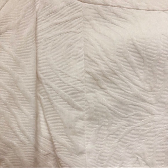 Laundry by Shelli Segal Textured White Jacket - Picture 3 of 4